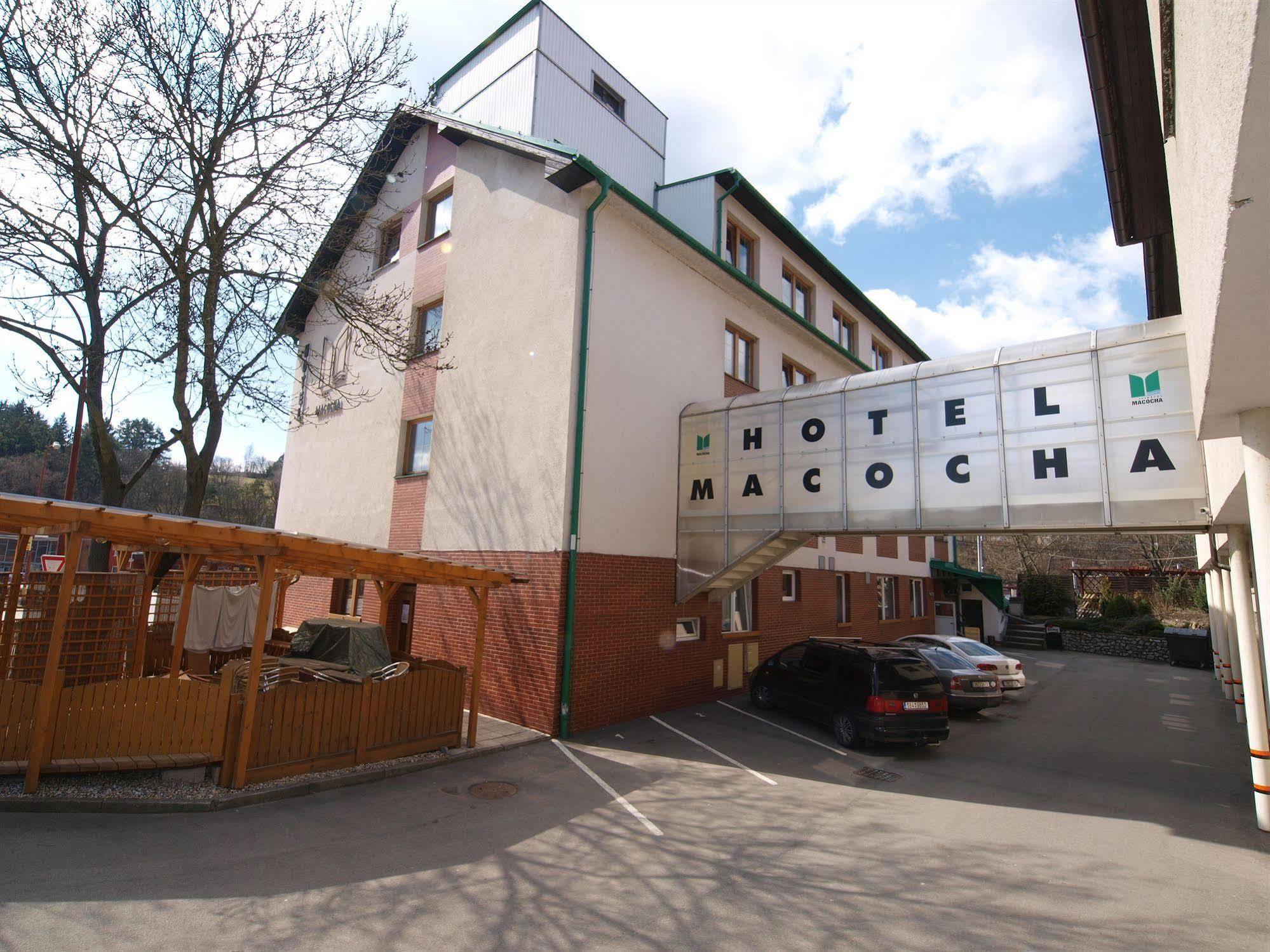 Holiday Hotel Macocha Blansko Exterior foto
